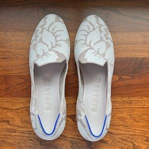 Limited Edition Rothy’s Petal Grey Loafers